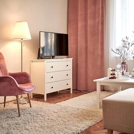 Apartament Pod Wierzba Olsztyn Srodmiescie Luaran gambar
